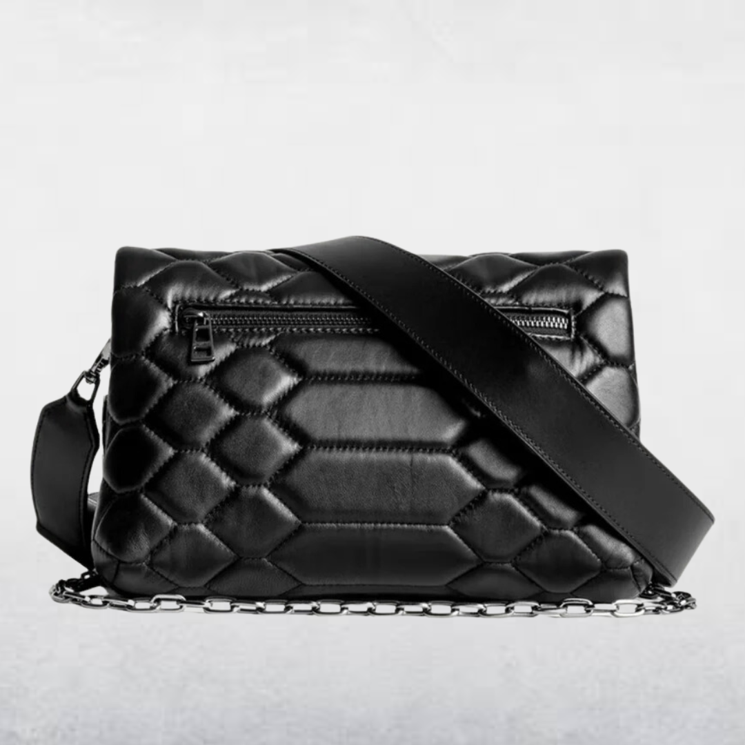 Avere | Luxury Quilted Shoulder Bag Black