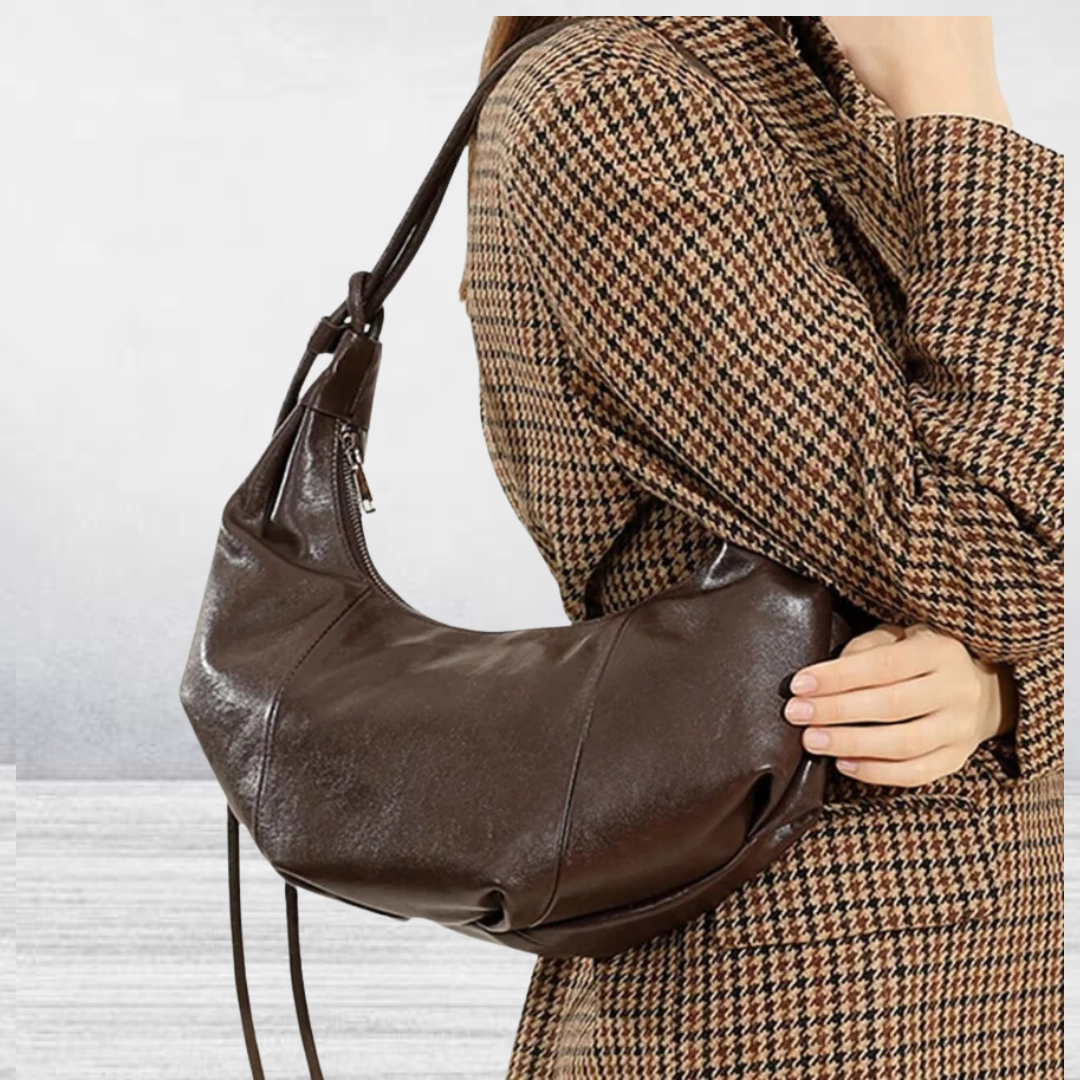 Avere | Half Moon Shoulder Bag